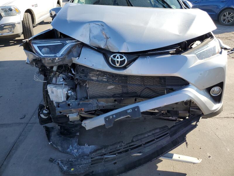 2016 TOYOTA RAV4 XLE - 2T3RFREV5GW431793 | SeoVin.biz