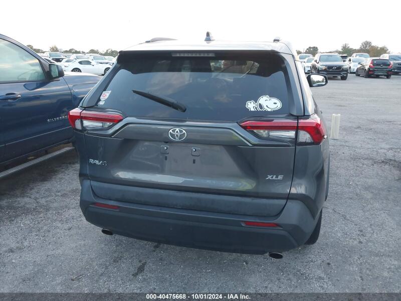 2020 TOYOTA RAV4 XLE - 2T3W1RFV2LC072799 | SeoVin.biz