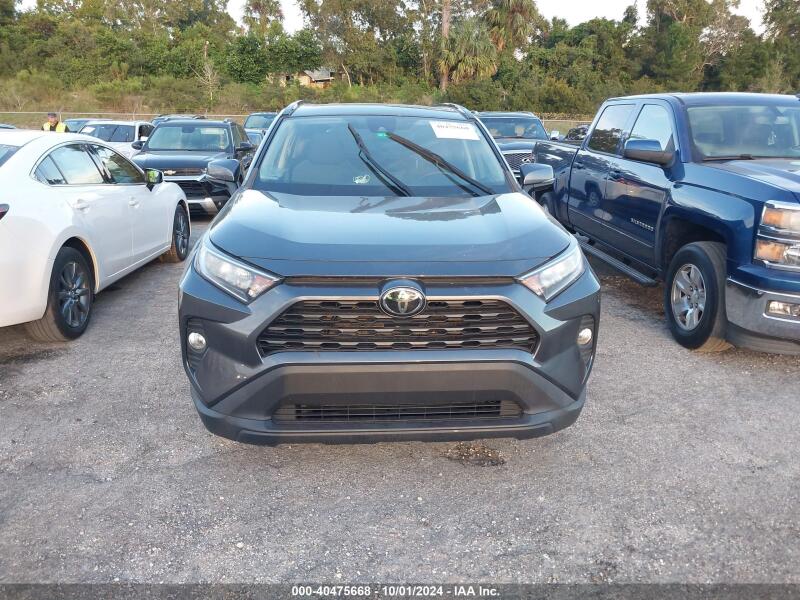 2020 TOYOTA RAV4 XLE - 2T3W1RFV2LC072799 | SeoVin.biz