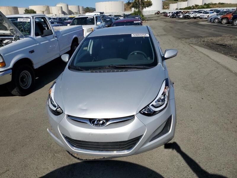 2015 HYUNDAI ELANTRA SE - 5NPDH4AE2FH643313 | SeoVin.biz