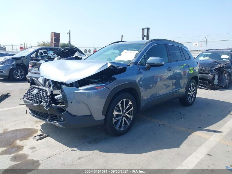 2022 TOYOTA COROLLA CROSS XLE - 7MUDAABG8NV041338 | SeoVin.biz