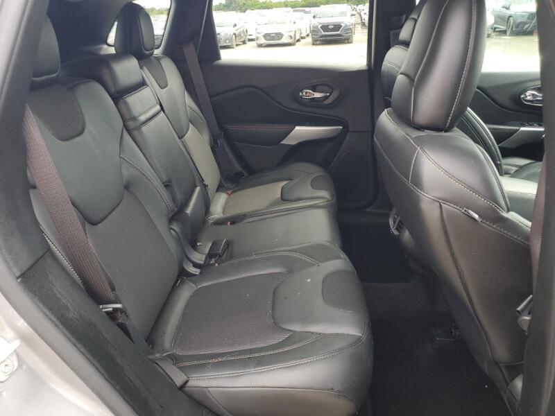 2018 JEEP CHEROKEE LATITUDE PLUS - 1C4PJLLB0JD545152 | SeoVin.biz