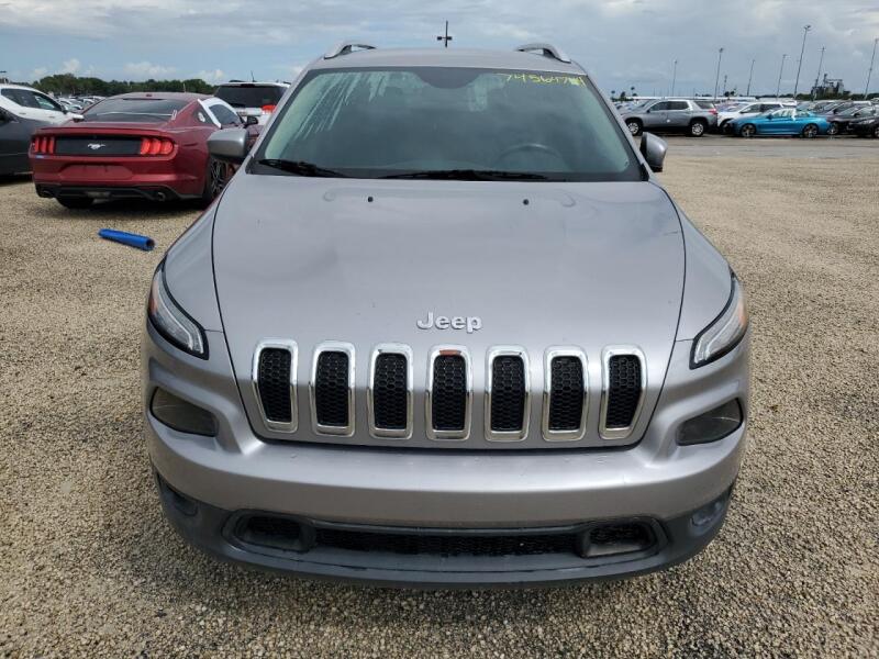 2018 JEEP CHEROKEE LATITUDE PLUS - 1C4PJLLB0JD545152 | SeoVin.biz