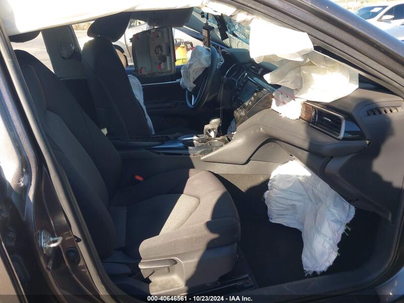 2020 TOYOTA CAMRY LE - 4T1L11AK6LU951828 | SeoVin.biz