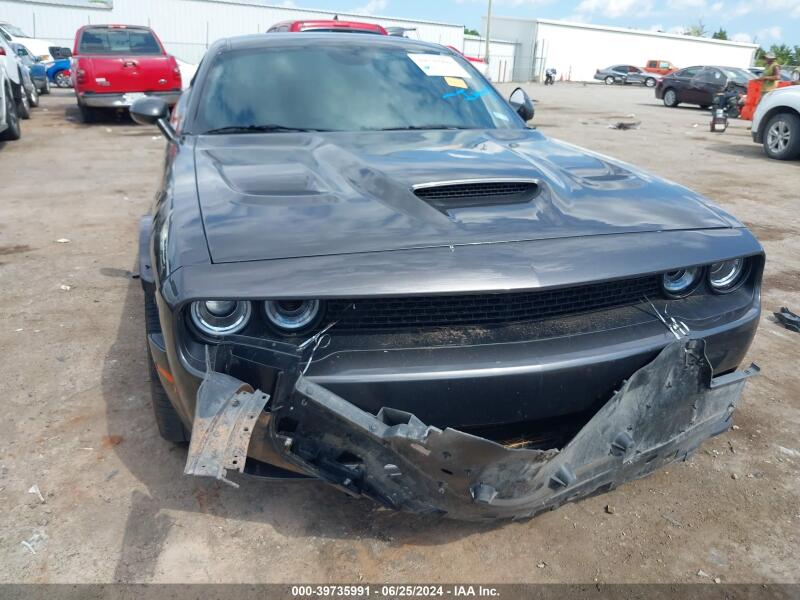 2017 DODGE CHALLENGER SRT 392 - 2C3CDZDJ9HH631558 | SeoVin.biz