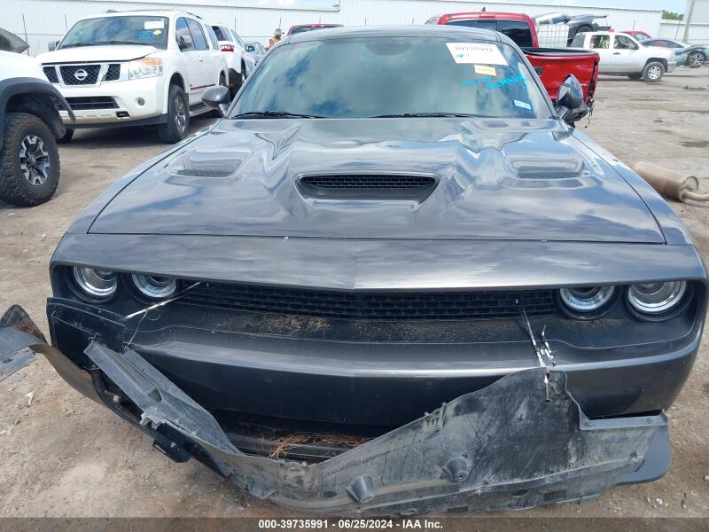 2017 DODGE CHALLENGER SRT 392 - 2C3CDZDJ9HH631558 | SeoVin.biz