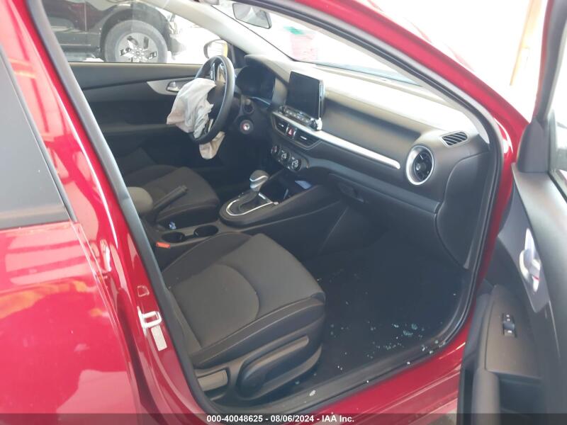 2024 KIA FORTE LXS - 3KPF24ADXRE779098 | SeoVin.biz