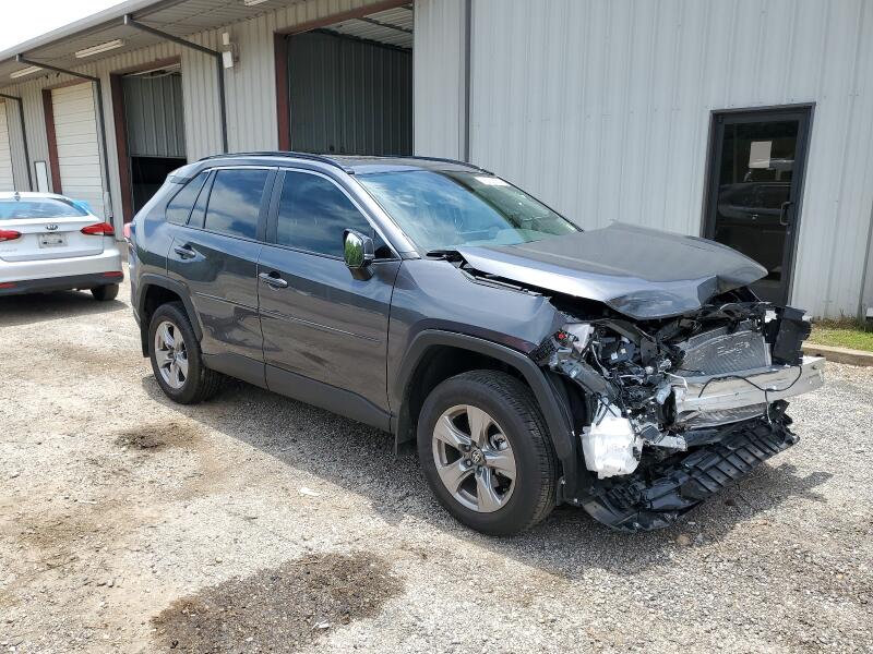 2024 TOYOTA RAV4 XLE - 2T3W1RFV3RC268033 | SeoVin.biz