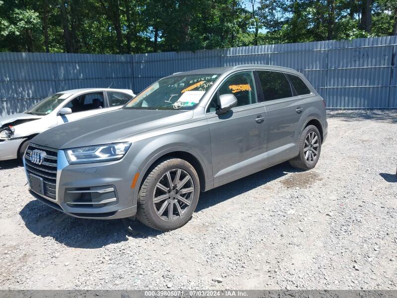 2017 AUDI Q7 3.0T PREMIUM - WA1LAAF7XHD004561 | SeoVin.biz