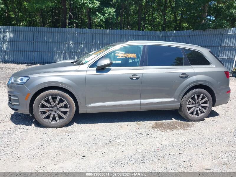 2017 AUDI Q7 3.0T PREMIUM - WA1LAAF7XHD004561 | SeoVin.biz