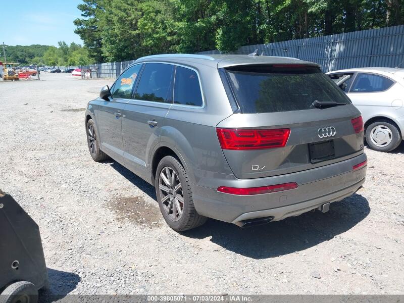 2017 AUDI Q7 3.0T PREMIUM - WA1LAAF7XHD004561 | SeoVin.biz