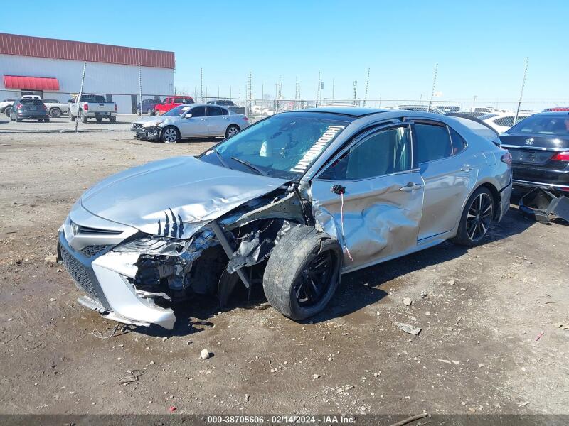 2018 TOYOTA CAMRY XSE - 4T1B61HK0JU069344 | SeoVin.biz