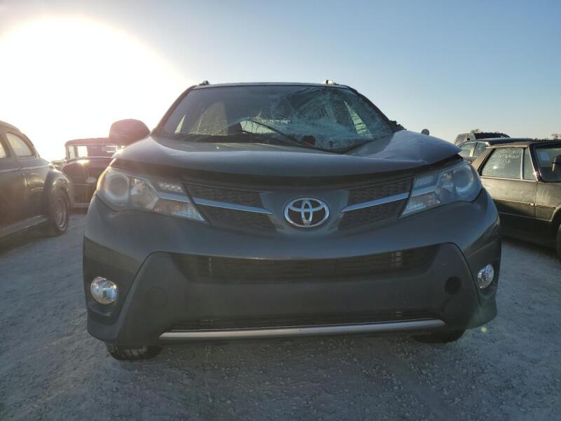 2015 TOYOTA RAV4 XLE - JTMWFREV5FD057846 | SeoVin.biz