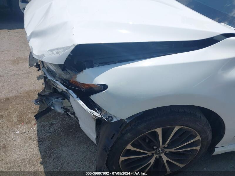 2018 TOYOTA CAMRY SE - 4T1B11HK2JU616774 | SeoVin.biz