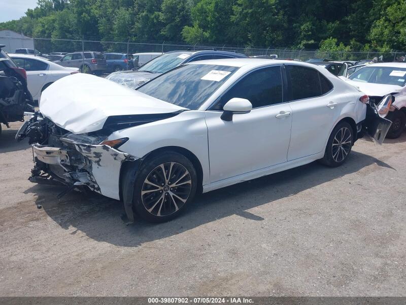 2018 TOYOTA CAMRY SE - 4T1B11HK2JU616774 | SeoVin.biz