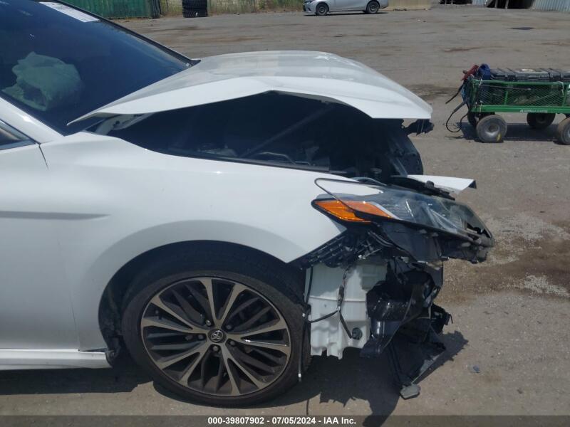 2018 TOYOTA CAMRY SE - 4T1B11HK2JU616774 | SeoVin.biz