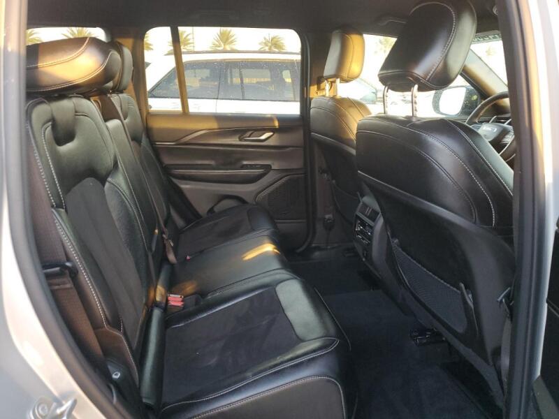 2024 JEEP GRAND CHEROKEE LAREDO - 1C4RJHAG1R8520107 | SeoVin.biz