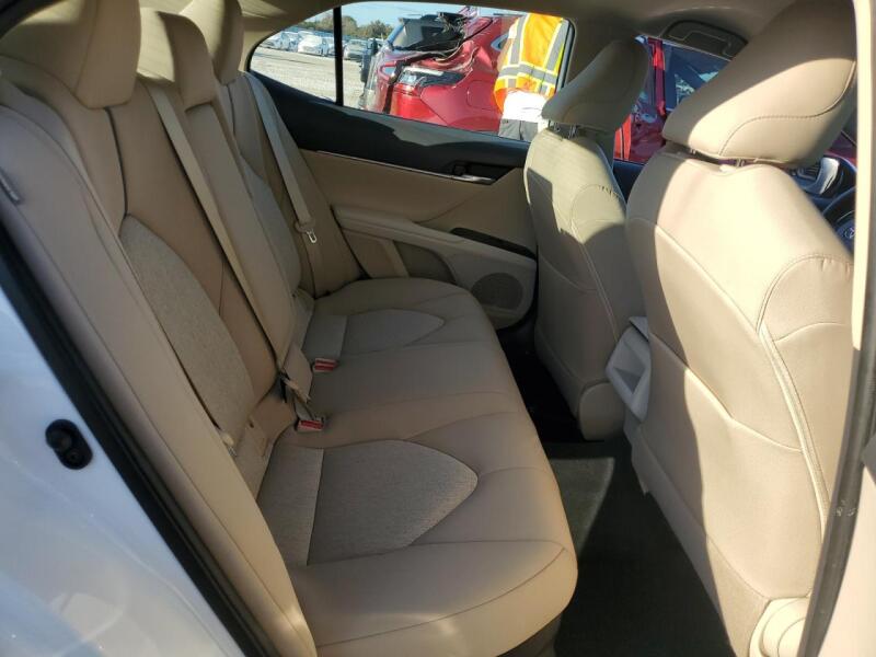 2021 TOYOTA CAMRY LE - 4T1C31AK4MU558552 | SeoVin.biz