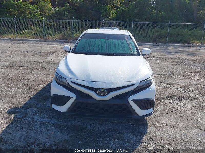 2022 TOYOTA CAMRY SE - 4T1G11AK8NU715427 | SeoVin.biz