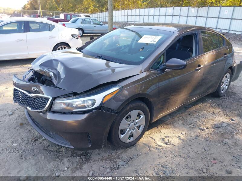 2017 KIA FORTE LX - 3KPFL4A73HE006608 | SeoVin.biz
