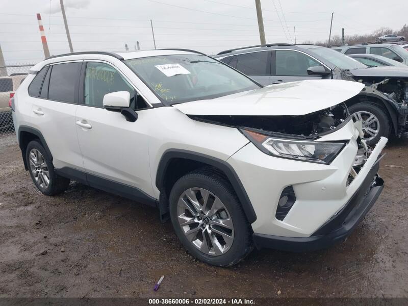 2021 TOYOTA RAV4 XLE PREMIUM - 2T3A1RFV5MW234595 | SeoVin.biz