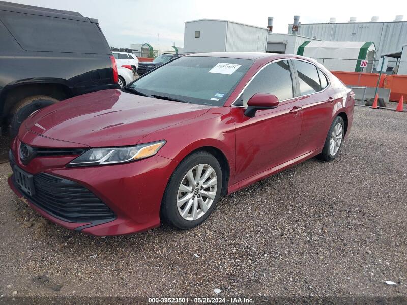 2020 TOYOTA CAMRY LE - 4T1C11AK7LU500469 | SeoVin.biz