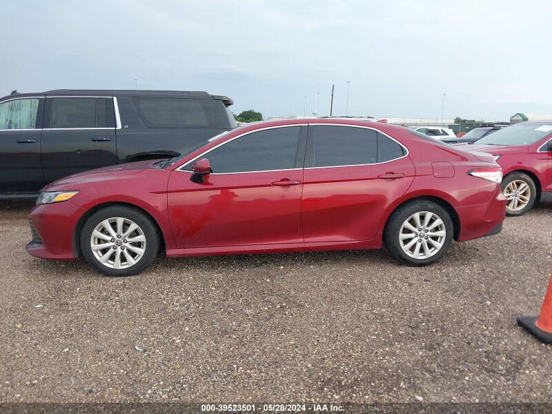 2020 TOYOTA CAMRY LE - 4T1C11AK7LU500469 | SeoVin.biz
