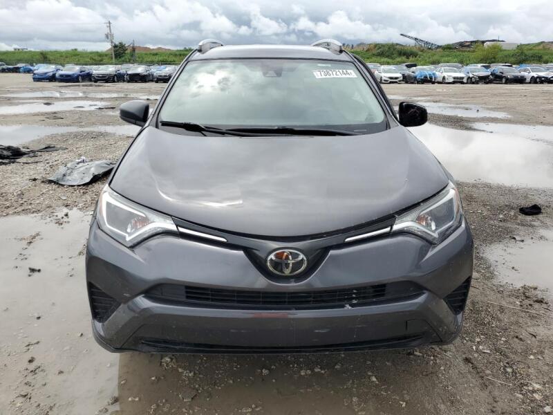 2018 TOYOTA RAV4 LE - JTMZFREV4JJ194896 | SeoVin.biz
