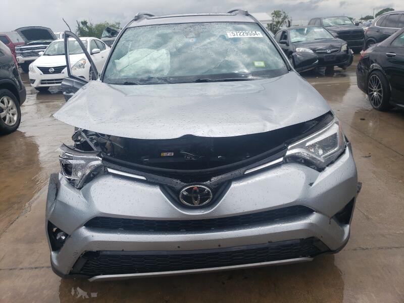 2018 TOYOTA RAV4 SE - JTMJFREV4JD257975 | SeoVin.biz