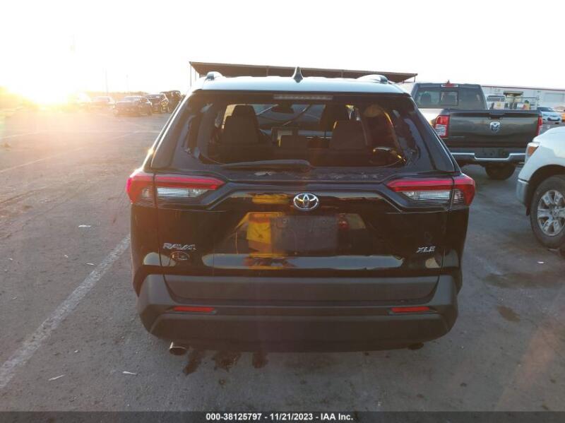 2019 TOYOTA RAV4 XLE - 2T3W1RFV0KW015725 | SeoVin.biz