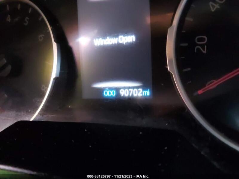 2019 TOYOTA RAV4 XLE - 2T3W1RFV0KW015725 | SeoVin.biz