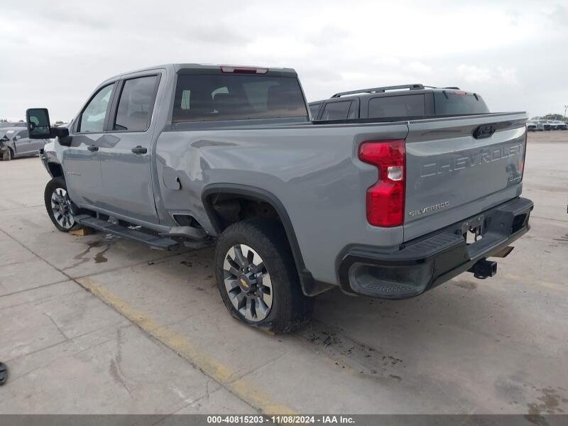 2024 CHEVROLET SILVERADO 2500HD 4WD STANDARD BED CUSTOM - 2GC1YME76R1161111 | SeoVin.biz