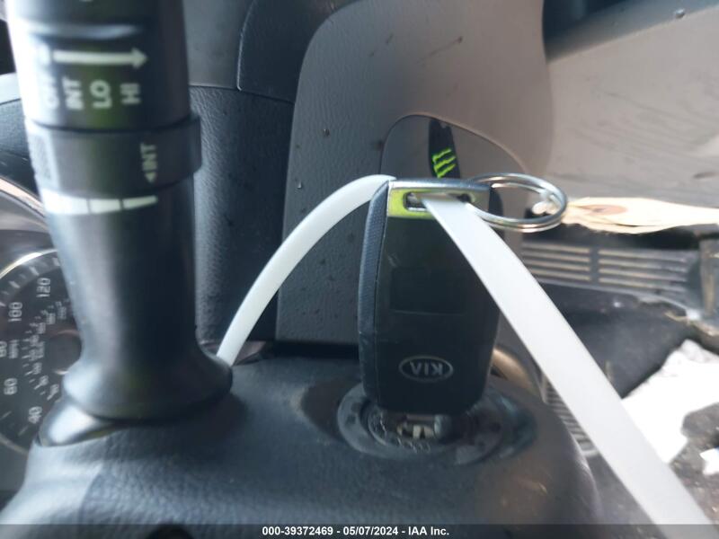 2017 KIA FORTE LX - 03KPFK4A77HE81024 | SeoVin.biz