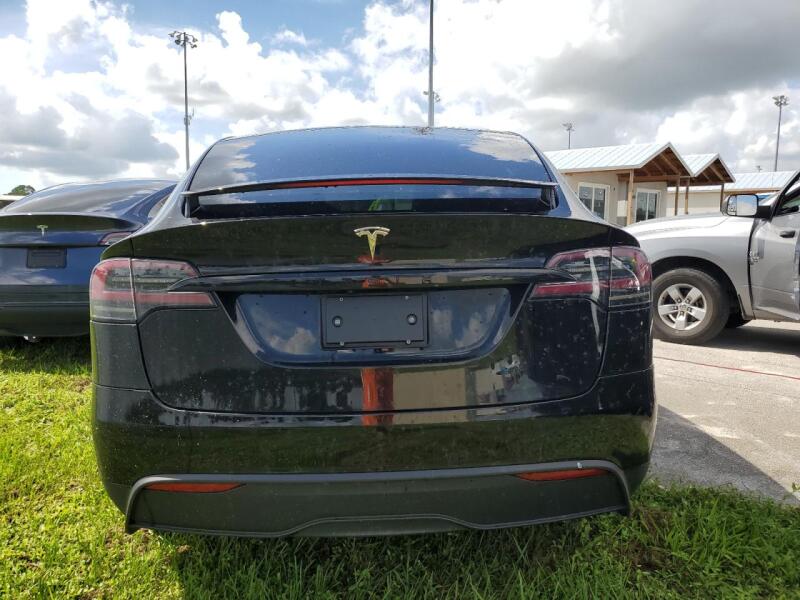 2022 TESLA MODEL X - 7SAXCBE57NF358648 | SeoVin.biz