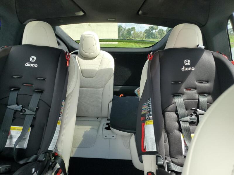 2022 TESLA MODEL X - 7SAXCBE57NF358648 | SeoVin.biz