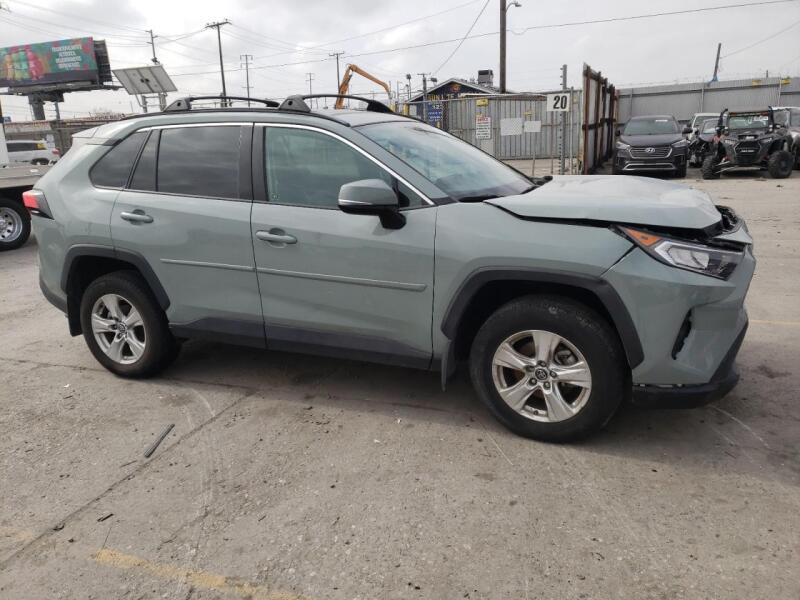 2020 TOYOTA RAV4 XLE - 2T3W1RFV3LW082546 | SeoVin.biz