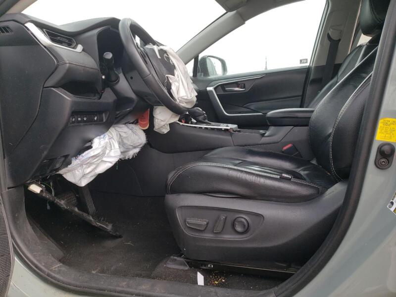 2020 TOYOTA RAV4 XLE - 2T3W1RFV3LW082546 | SeoVin.biz