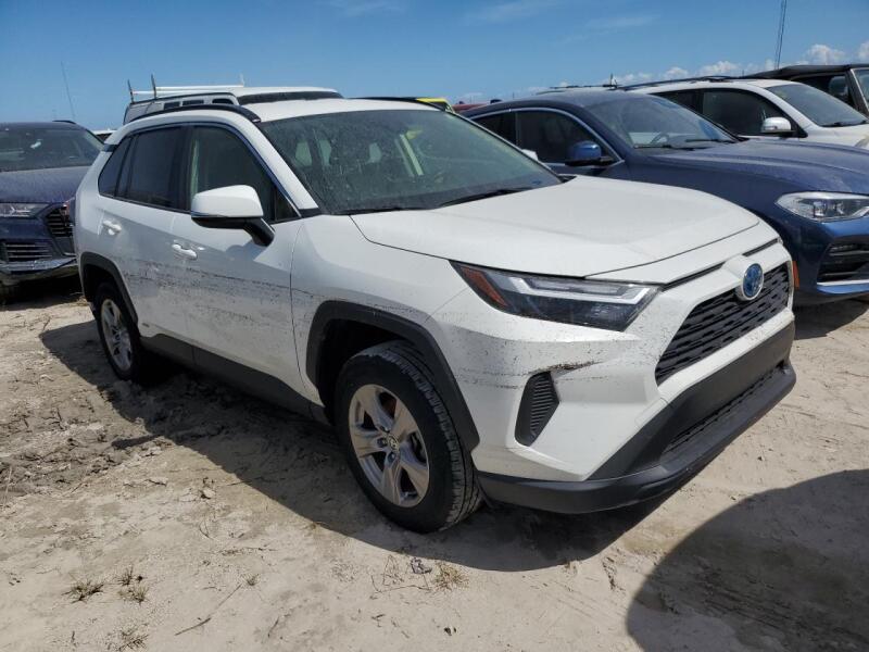 2022 TOYOTA RAV4 XLE - JTMRWRFV5ND158184 | SeoVin.biz