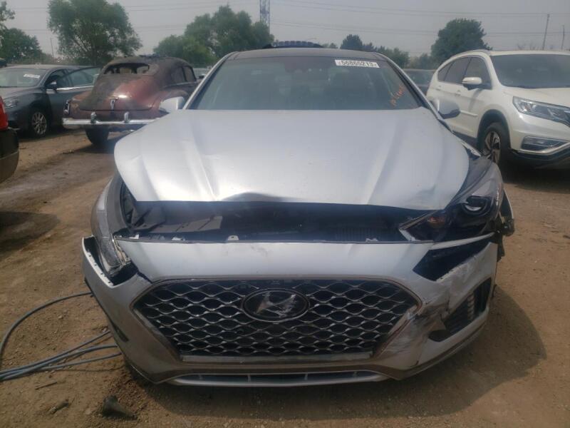 2018 HYUNDAI SONATA SPORT - 5NPE34AB2JH721218 | SeoVin.biz