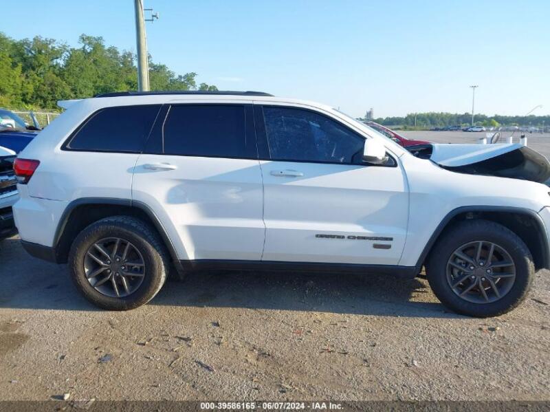 2017 JEEP GRAND CHEROKEE 75TH ANNIVERSARY EDITION 4X2 - 1C4RJEAG0HC674995 | SeoVin.biz