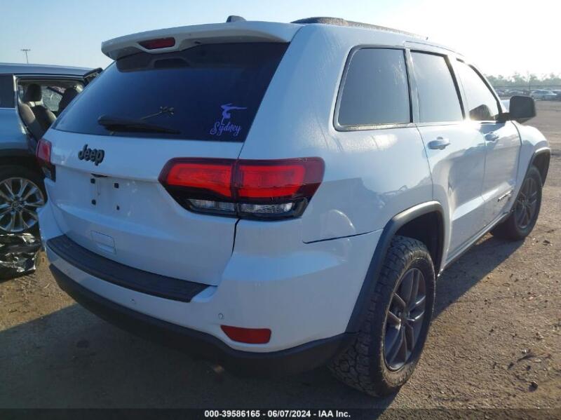 2017 JEEP GRAND CHEROKEE 75TH ANNIVERSARY EDITION 4X2 - 1C4RJEAG0HC674995 | SeoVin.biz