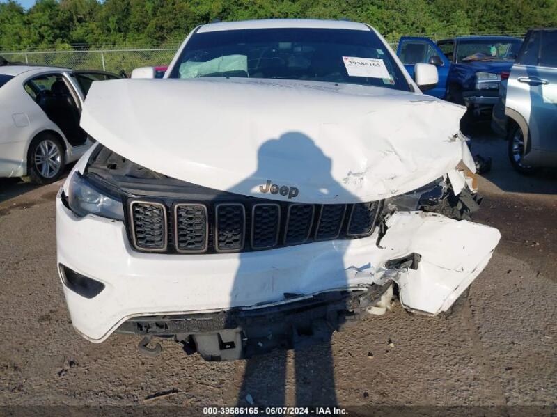 2017 JEEP GRAND CHEROKEE 75TH ANNIVERSARY EDITION 4X2 - 1C4RJEAG0HC674995 | SeoVin.biz