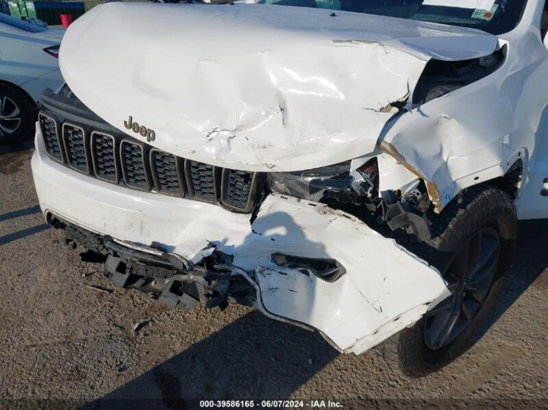 2017 JEEP GRAND CHEROKEE 75TH ANNIVERSARY EDITION 4X2 - 1C4RJEAG0HC674995 | SeoVin.biz