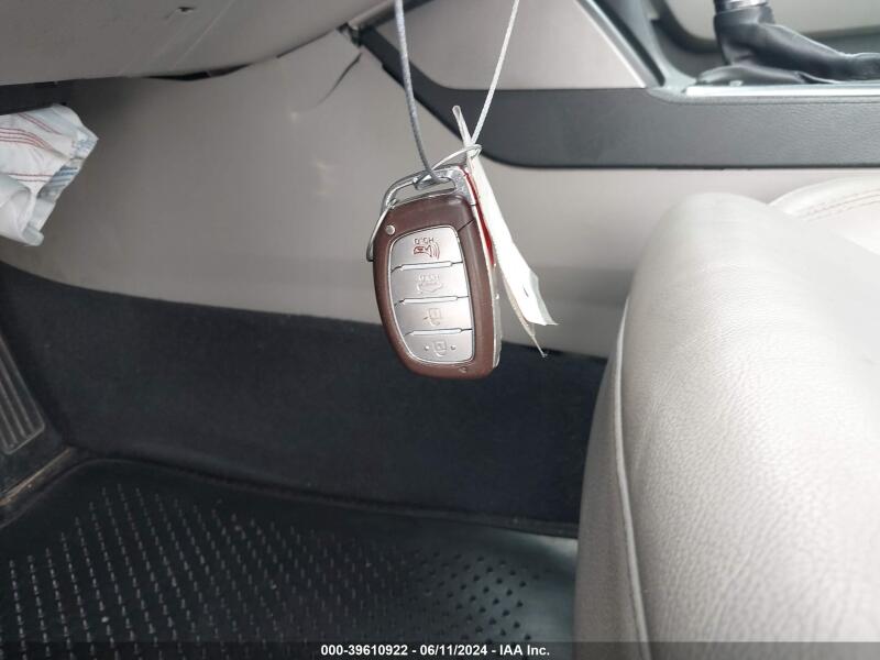 2015 HYUNDAI SONATA SPORT - 5NPE34AF2FH211235 | SeoVin.biz