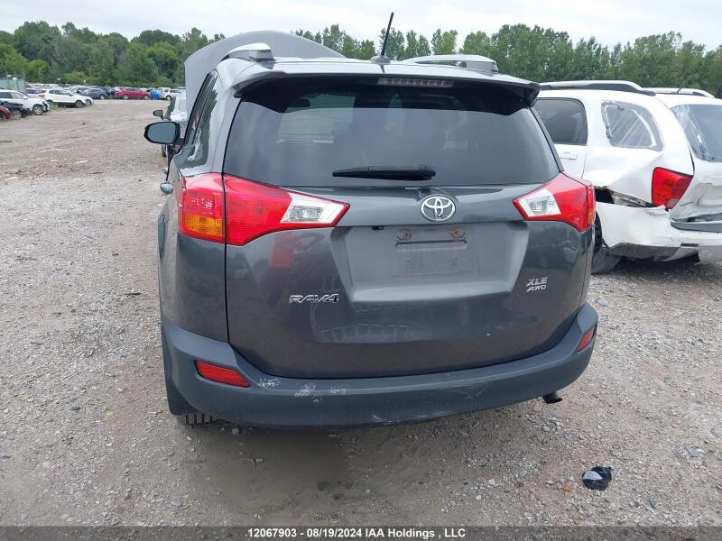 2015 TOYOTA RAV4 - 2T3RFREV3FW272402 | SeoVin.biz