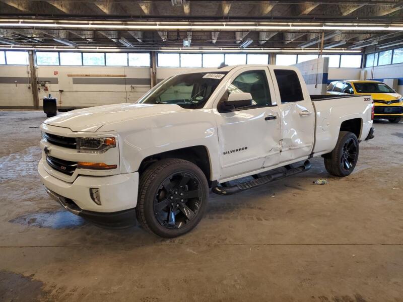 2017 CHEVROLET SILVERADO K1500 LT - 1GCVKREH3HZ169696 | SeoVin.biz