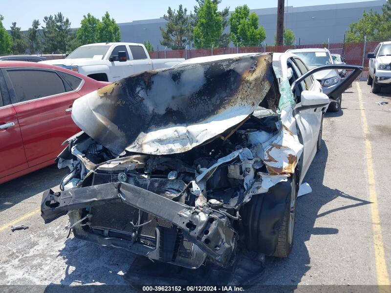 2016 TOYOTA CAMRY SE - 4T1BF1FK0GU187566 | SeoVin.biz