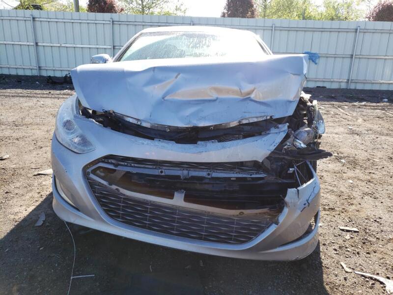 2015 HYUNDAI SONATA HYBRID - KMHEC4A45FA126519 | SeoVin.biz