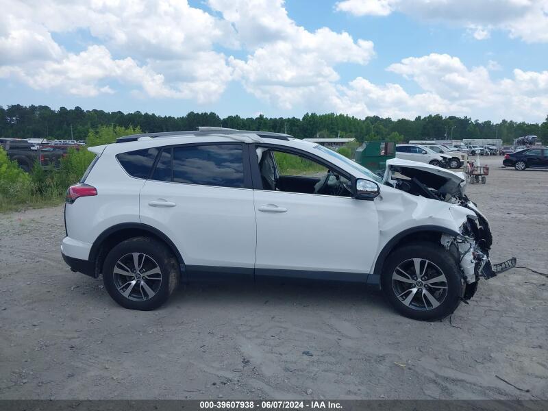 2018 TOYOTA RAV4 XLE - 2T3WFREV4JW463337 | SeoVin.biz
