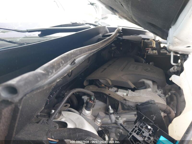 2018 TOYOTA RAV4 XLE - 2T3WFREV4JW463337 | SeoVin.biz
